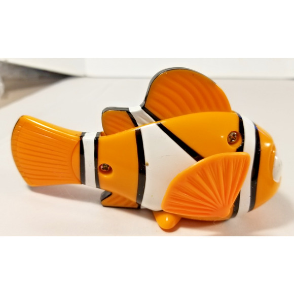 McDonalds Happy Meal Toy Disney Nemo Figure Clown Fish & Bubbles Fish - Picture 8 of 13